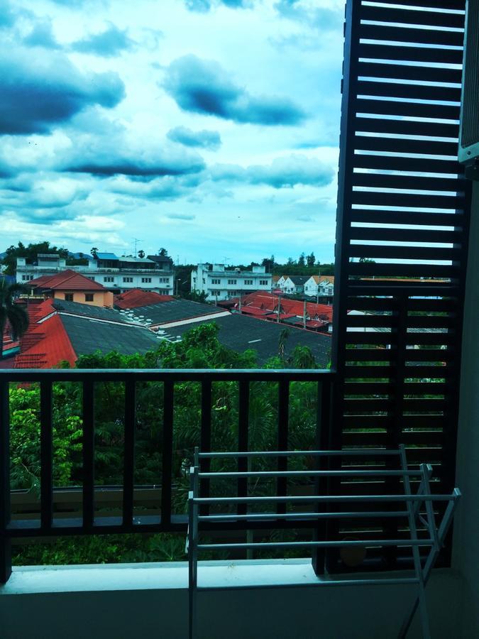 Thani Residence Чонбурі Екстер'єр фото